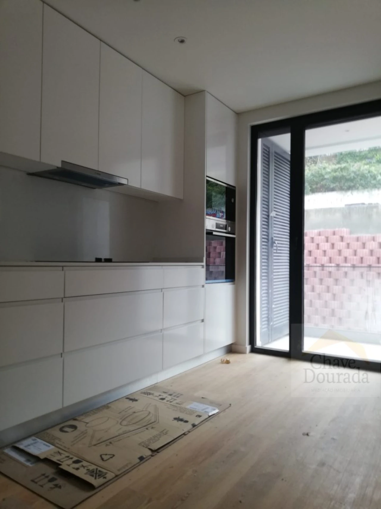 Apartamento T4 para Venda em Santo Antonio dos Olivais Foto 2