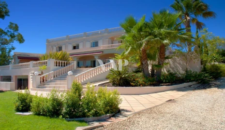 Moradia T5 para Venda em Conceição e Cabanas de Tavira