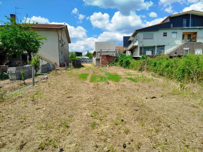 Terreno para Venda em Vila de Prado Foto 8