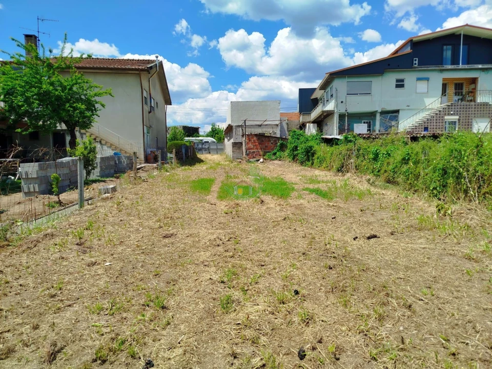 Terreno para Venda em Vila de Prado Foto 8