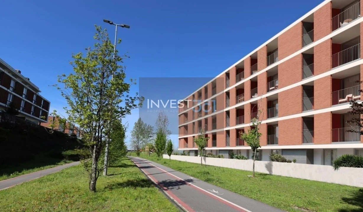 Apartamento T4 para Venda em Costa Foto 13