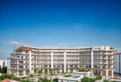 Apartamento T4 para Venda em Quarteira