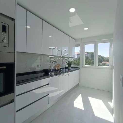 Apartamento T3 para Venda em Benfica Foto 5