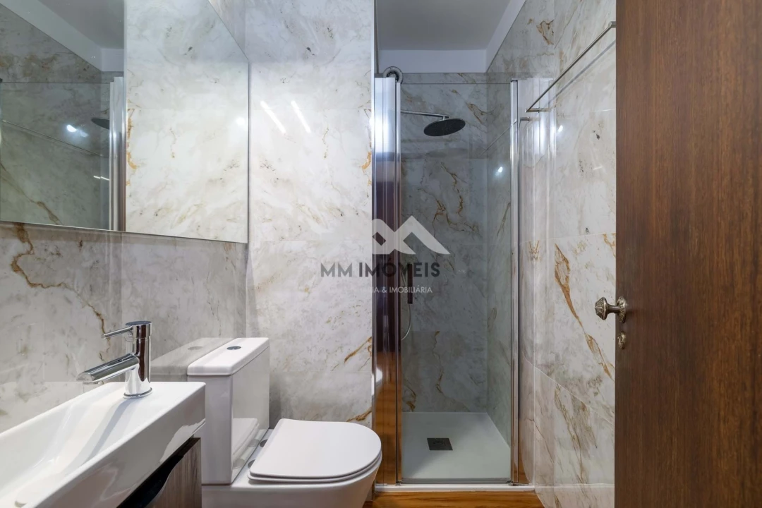 Apartamento T3 para Arrendamento em Santa Marinha e São Pedro da Afurada Foto 18