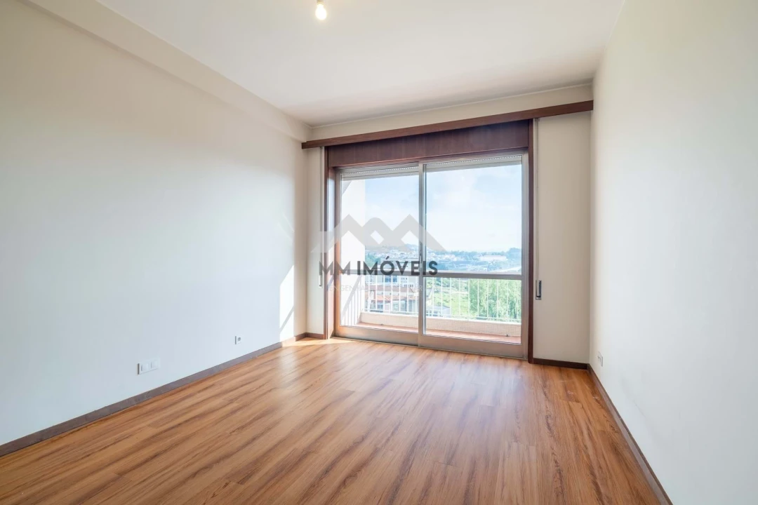 Apartamento T3 para Arrendamento em Santa Marinha e São Pedro da Afurada Foto 21