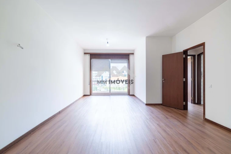 Apartamento T3 para Arrendamento em Santa Marinha e São Pedro da Afurada Foto 8