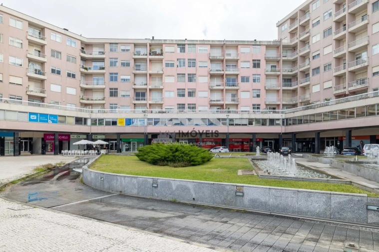 Apartamento T3 para Arrendamento em Santa Marinha e São Pedro da Afurada Foto 33