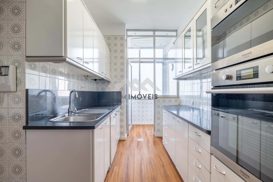 Apartamento T3 para Arrendamento em Santa Marinha e São Pedro da Afurada Foto 13