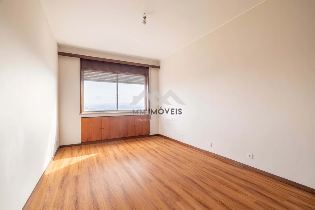 Apartamento T3 para Arrendamento em Santa Marinha e São Pedro da Afurada Foto 30