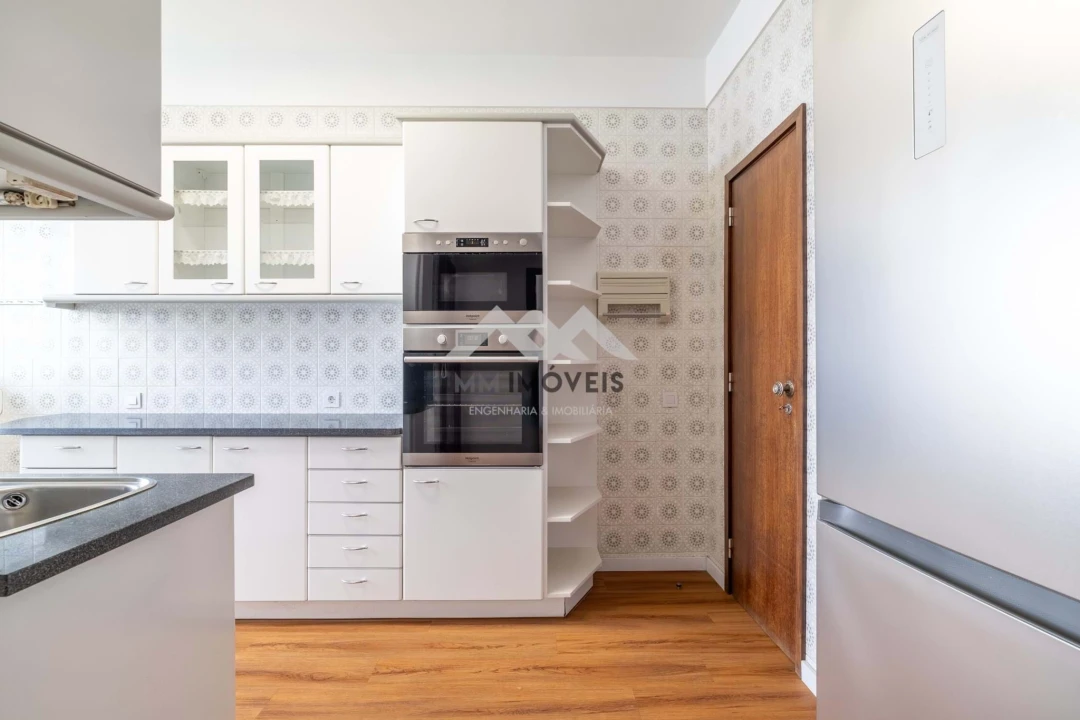 Apartamento T3 para Arrendamento em Santa Marinha e São Pedro da Afurada Foto 12