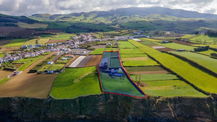 Moradia T3 para Venda em Ponta Delgada (São Pedro) Foto 53