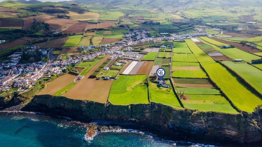 Moradia T3 para Venda em Ponta Delgada (São Pedro) Foto 46