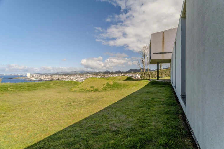 Moradia T3 para Venda em Ponta Delgada (São Pedro) Foto 12