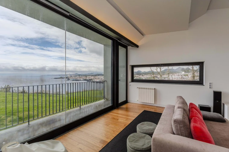 Moradia T3 para Venda em Ponta Delgada (São Pedro) Foto 2