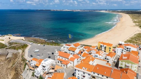 Moradia T3 para Venda em Atouguia da Baleia