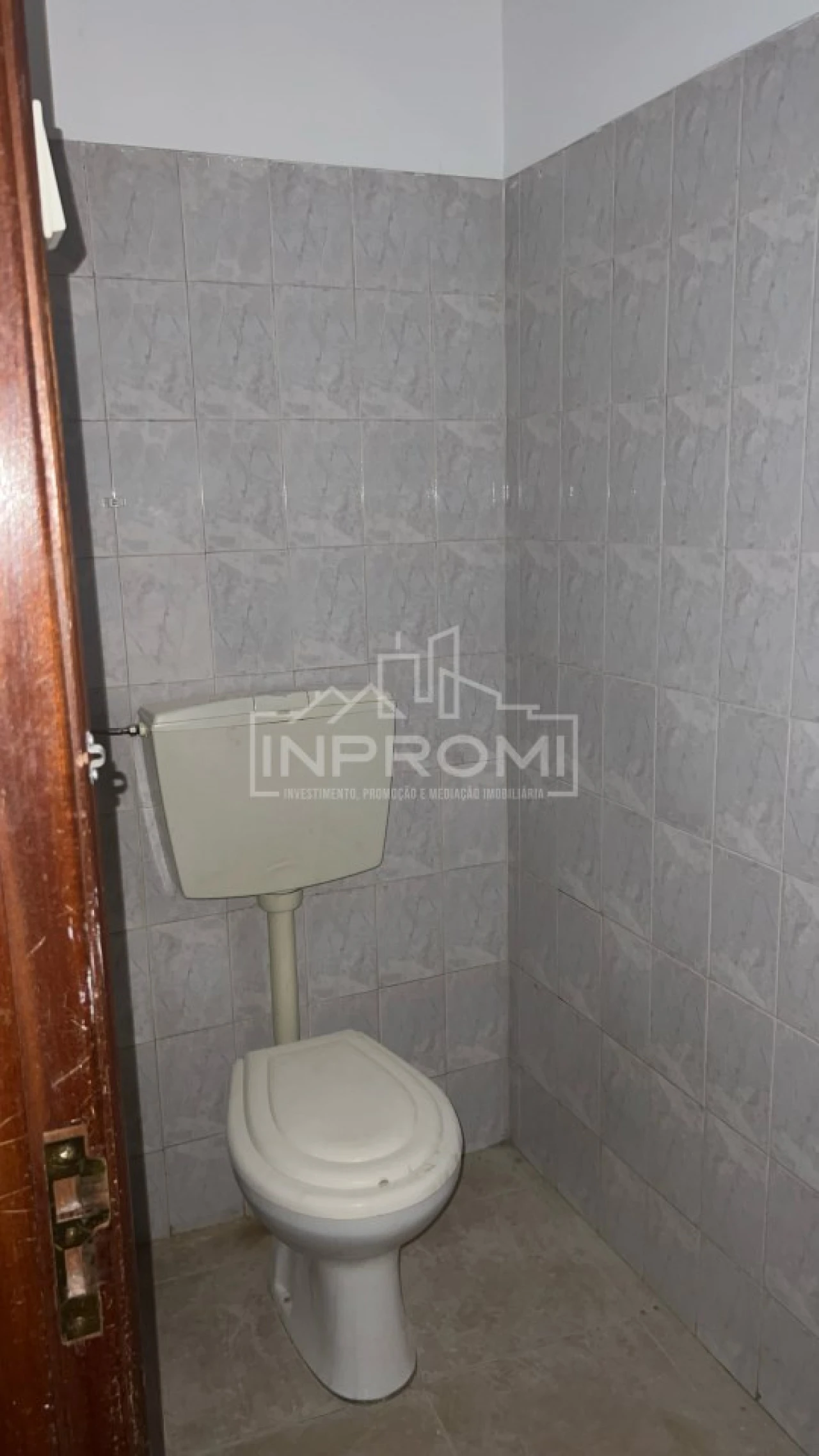 Loja para Venda em Cacém e São Marcos Foto 10