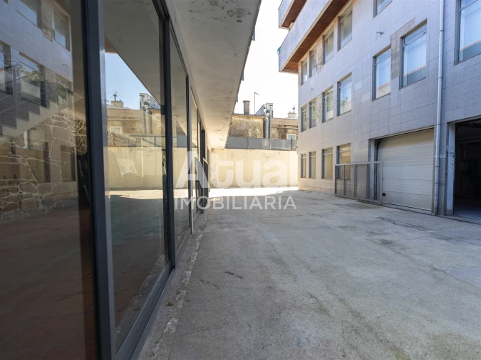 Armazém para Arrendamento em Caldelas Foto 13