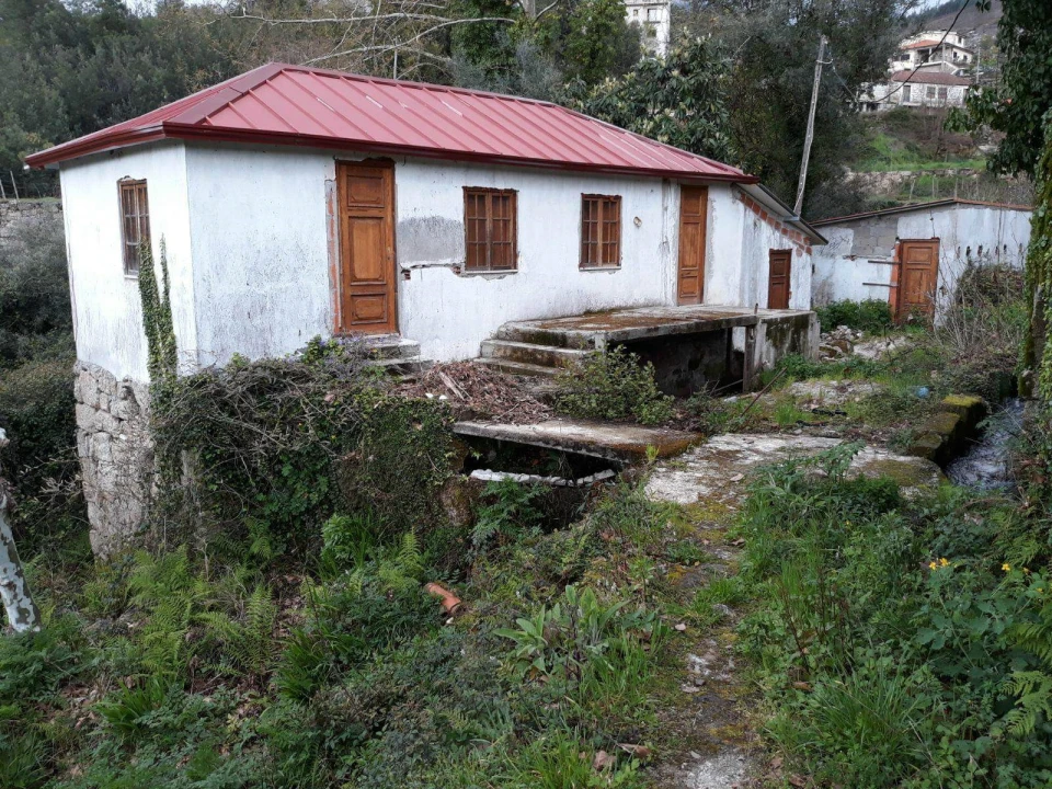Quinta T2 para Venda em Mondim de Basto Foto 1