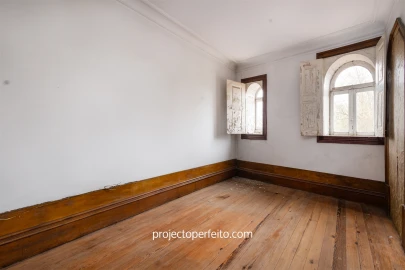 Prédio para Venda em Lordelo do Ouro e Massarelos