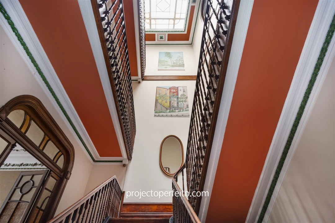 Prédio para Venda em Lordelo do Ouro e Massarelos Foto 17