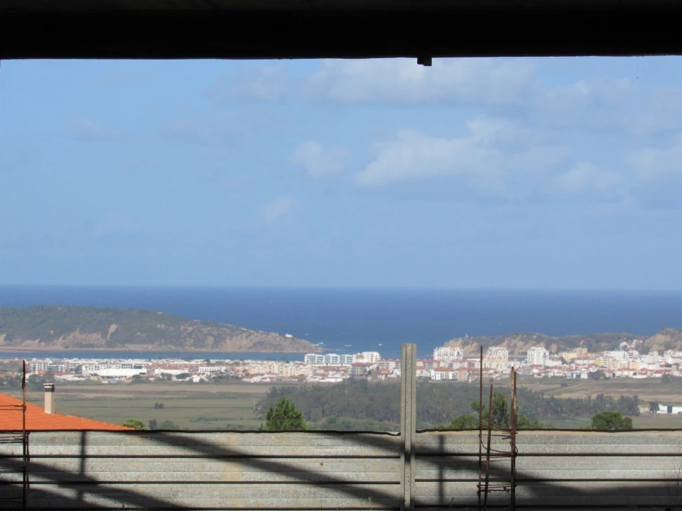 Moradia T0 para Venda em Alfeizerão Foto 12