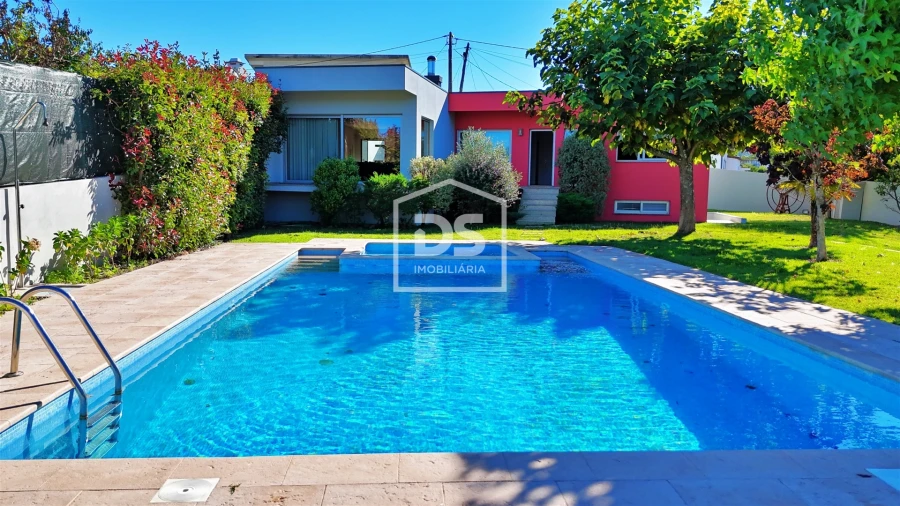 Moradia T3 para Venda em Macieira Foto 24