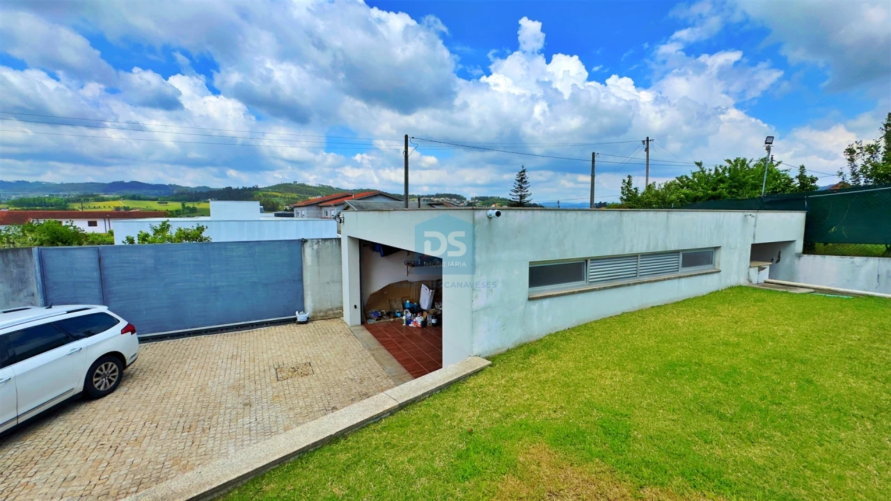 Moradia T3 para Venda em Macieira Foto 19