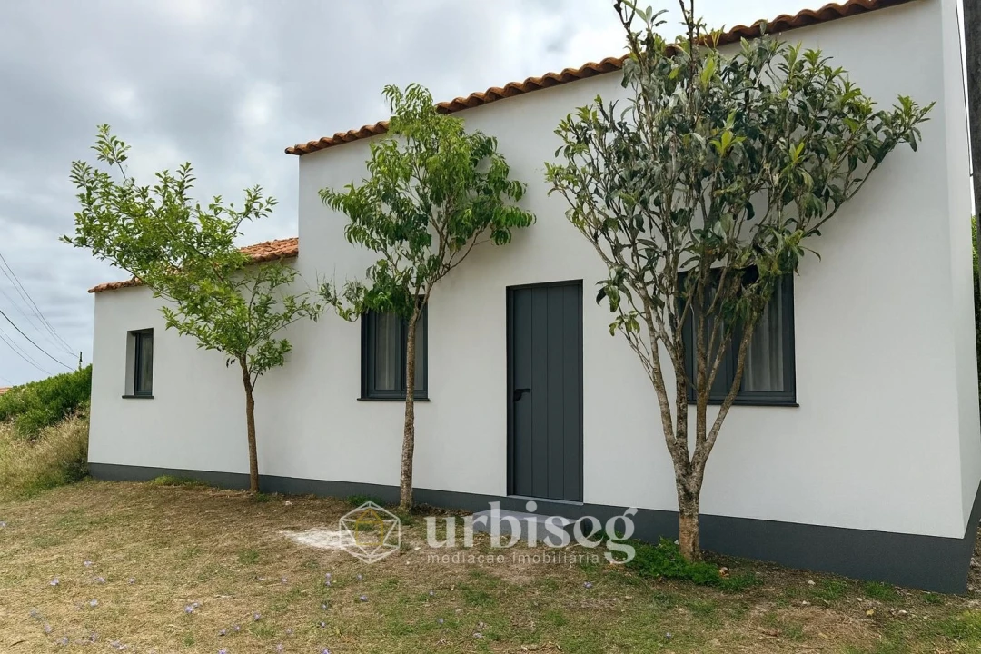 Moradia T3 para Venda em Alhadas Foto 1