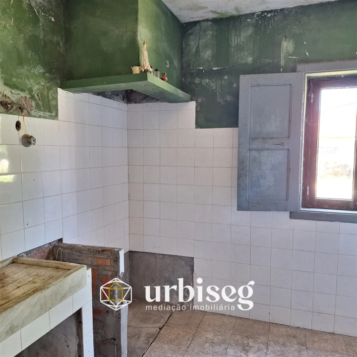 Moradia T3 para Venda em Alhadas Foto 13