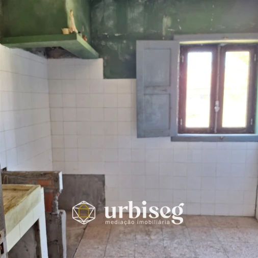 Moradia T3 para Venda em Alhadas Foto 12