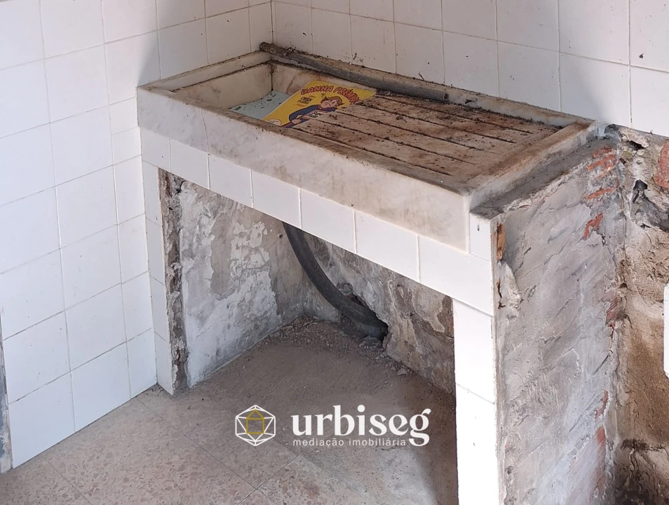 Moradia T3 para Venda em Alhadas Foto 11