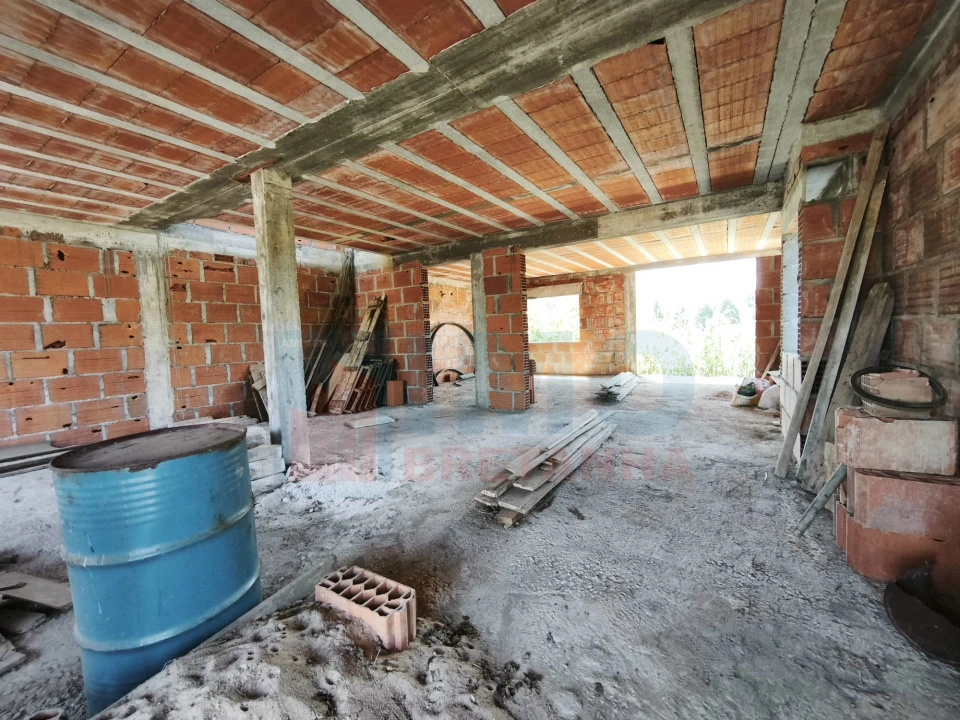 Moradia T4 para Venda em Souselas e Botão Foto 9