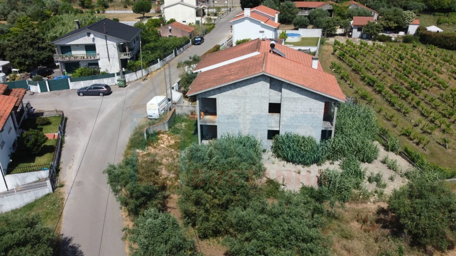 Moradia T4 para Venda em Souselas e Botão Foto 13