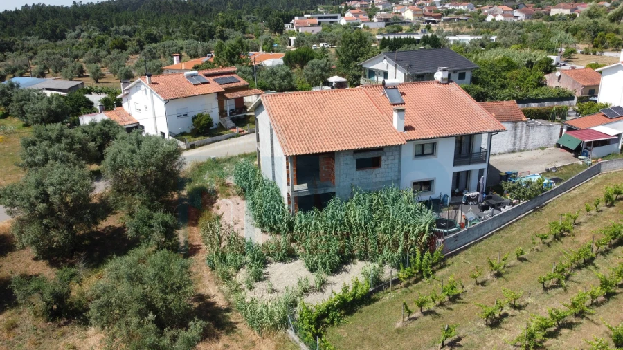 Moradia T4 para Venda em Souselas e Botão Foto 14