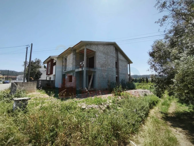 Moradia T4 para Venda em Souselas e Botão Foto 5