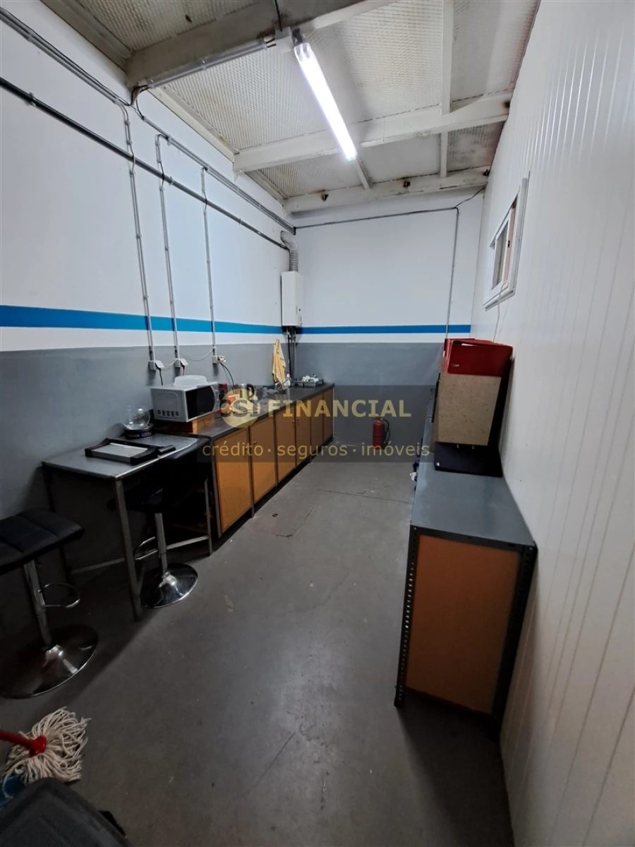 Armazém para Venda em Esmoriz Foto 14