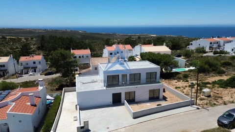 Moradia T4 para Venda em Aljezur