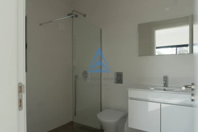 Moradia T4 para Venda em Aljezur