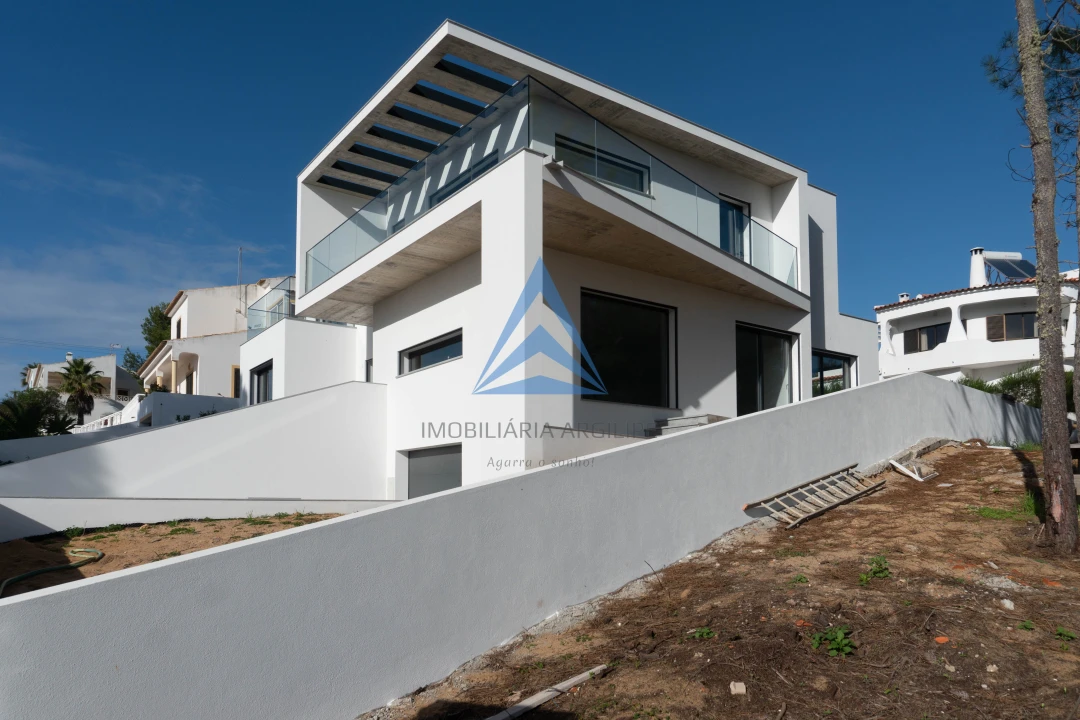 Moradia T4 para Venda em Aljezur Foto 4