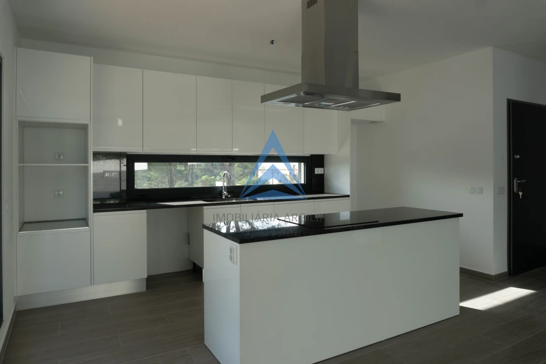 Moradia T4 para Venda em Aljezur Foto 8