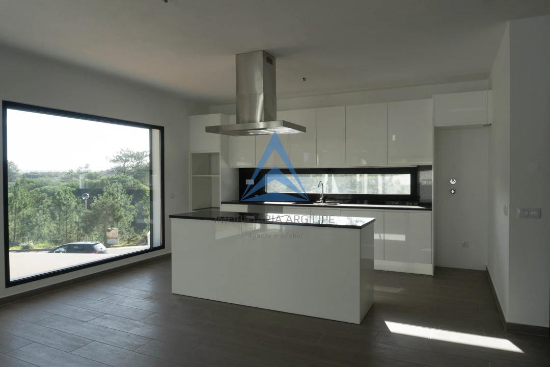 Moradia T4 para Venda em Aljezur Foto 7