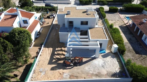 Moradia T3 para Venda em Aljezur