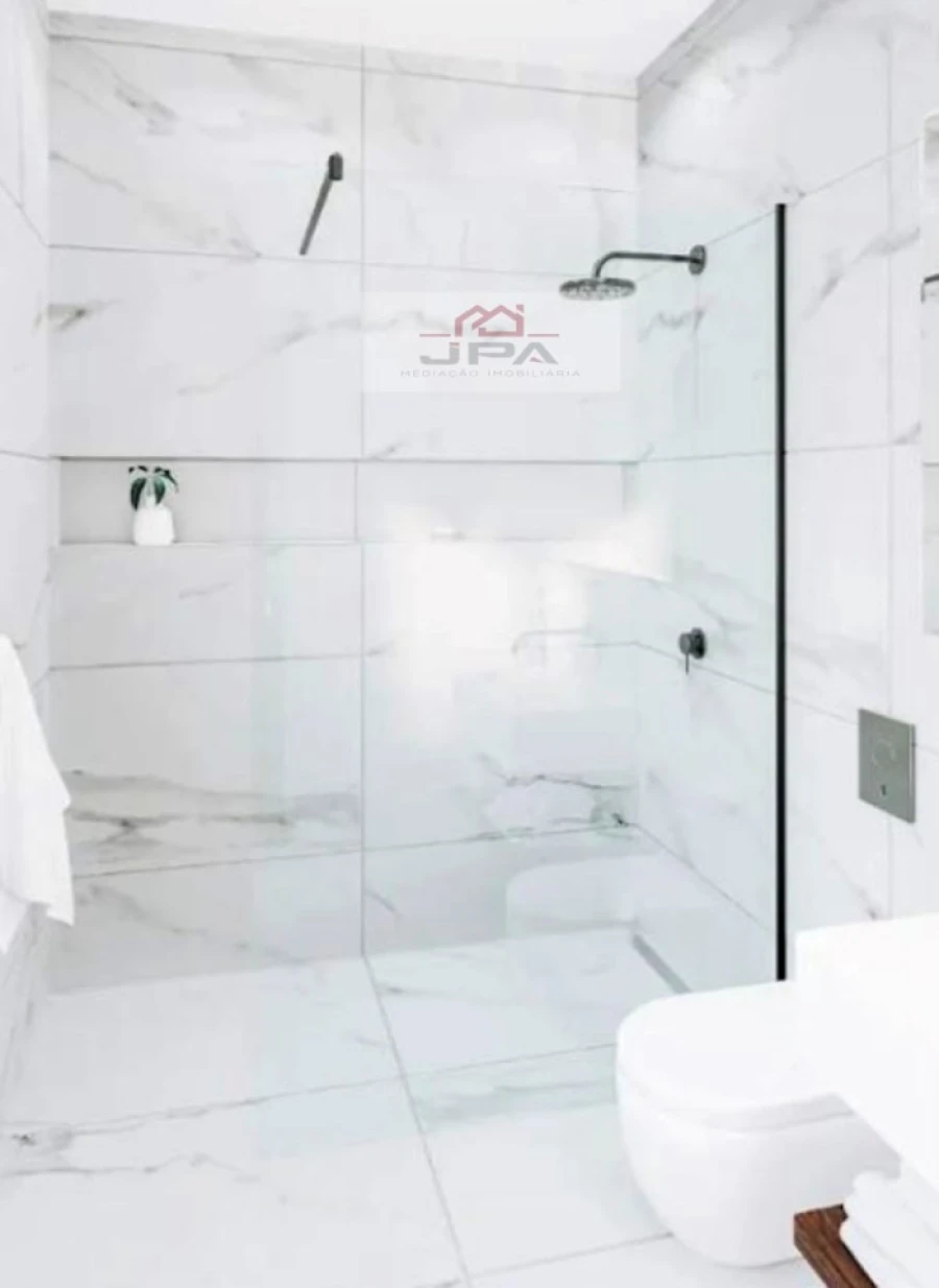 Apartamento T2 para Venda em Vila Real de Santo Antonio Foto 4
