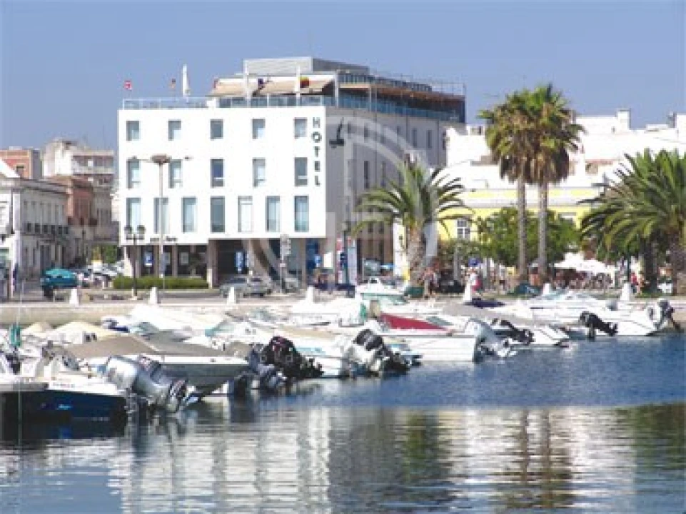 Moradia T3 para Venda em Faro (Sé e São Pedro) Foto 17