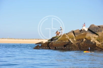 Moradia T3 para Venda em Faro (Sé e São Pedro)