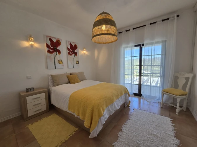 Quinta T3 para Venda em Santa Catarina da Fonte do Bispo Foto 6