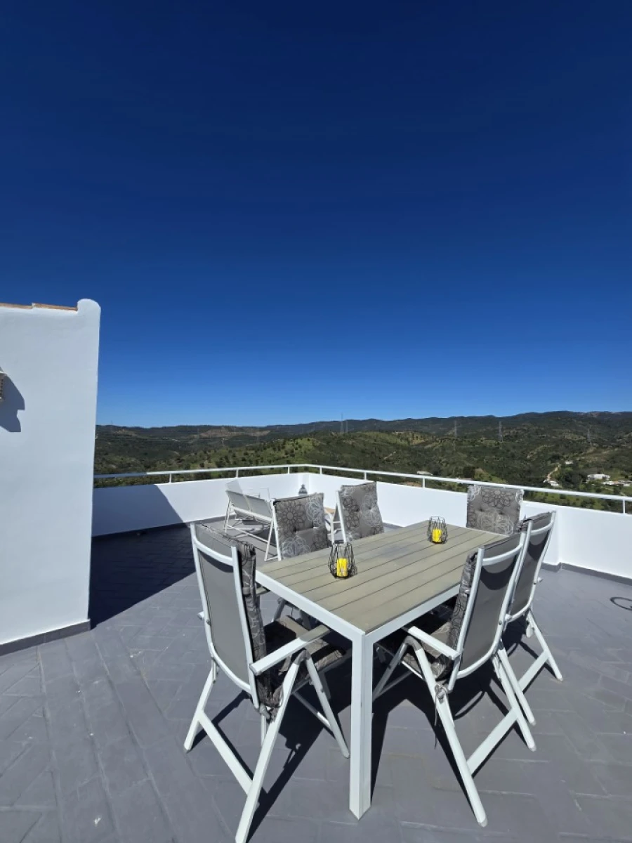 Quinta T3 para Venda em Santa Catarina da Fonte do Bispo Foto 18