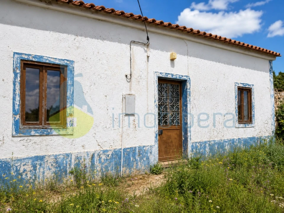 Moradia T2 para Venda em São Bartolomeu de Messines Foto 3