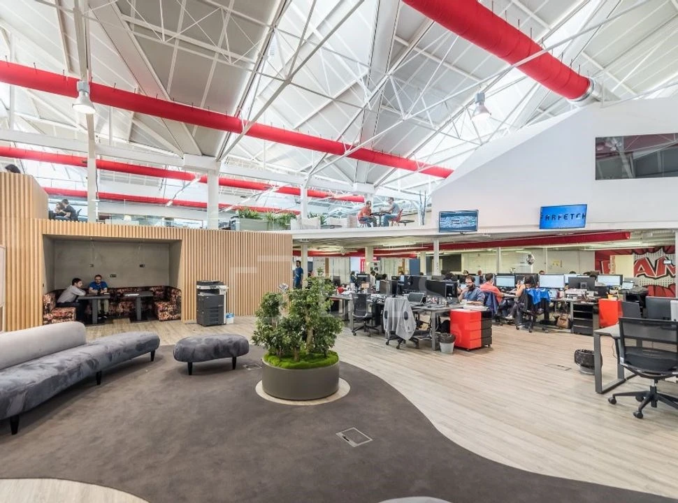 Prédio para Arrendamento em Custóias, Leça do Balio e Guifões Foto 8