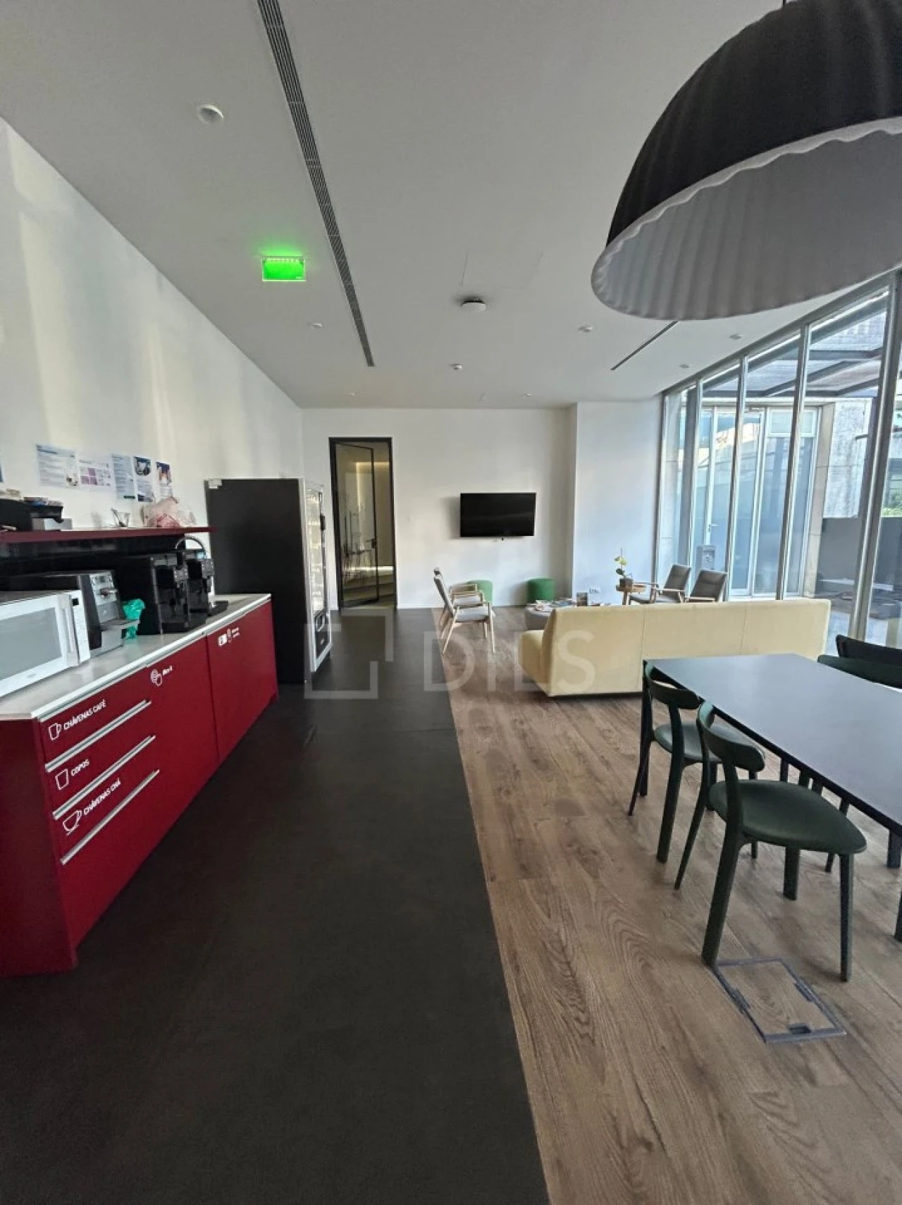 Prédio para Arrendamento em Aldoar, Foz do Douro e Nevogilde Foto 13